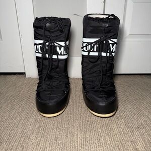 Icon Black Nylon Moon Boots